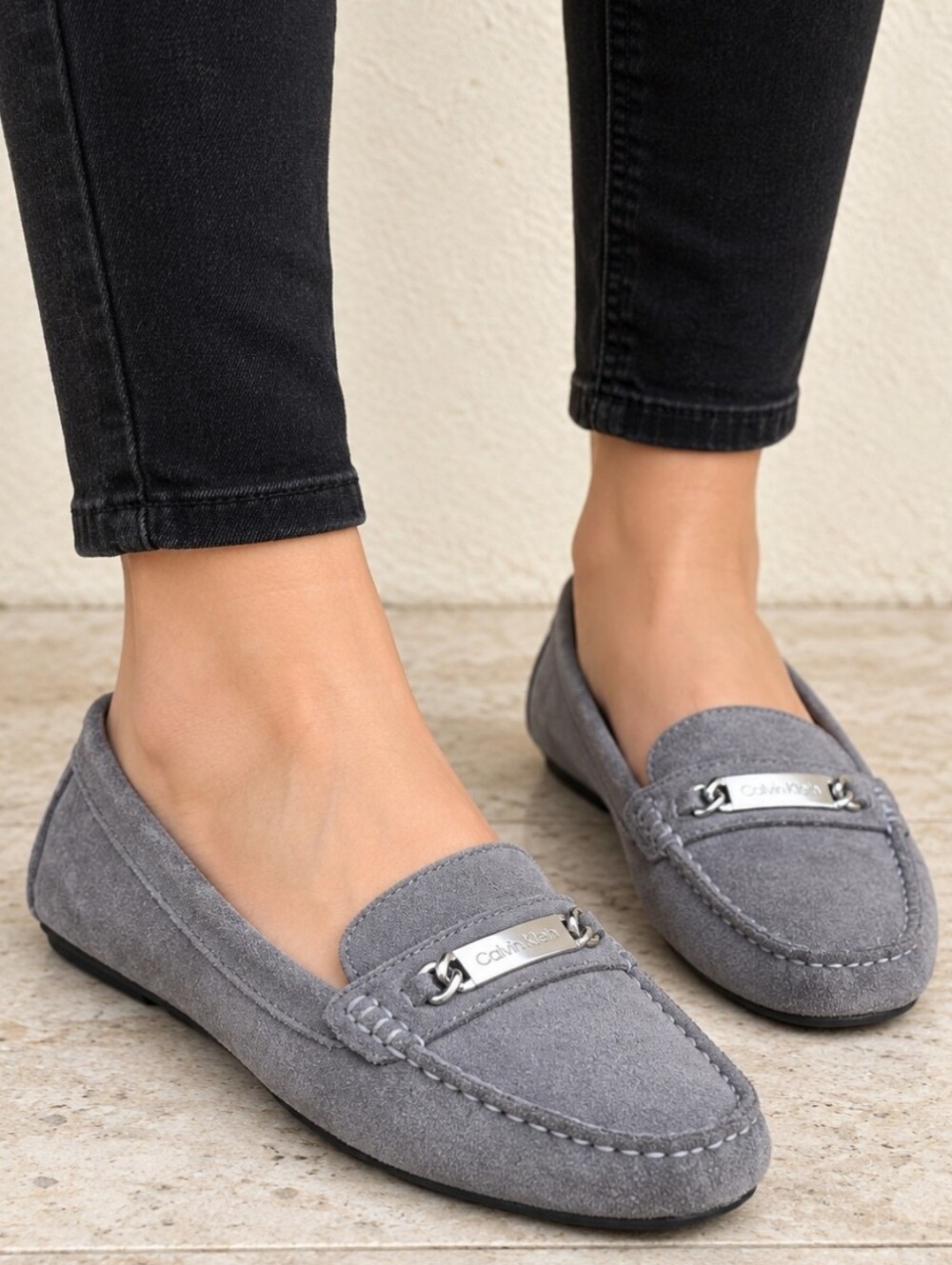 Calvin Klein Lunasi Y2K Preppy Minimalist Suede Logo Mock Toe Driving Loafers 9M